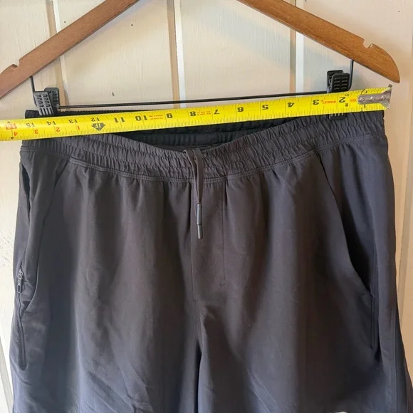 lululemon athletica Black Athletic Shorts, Size Large, EUC Like New - Picture 7 of 8